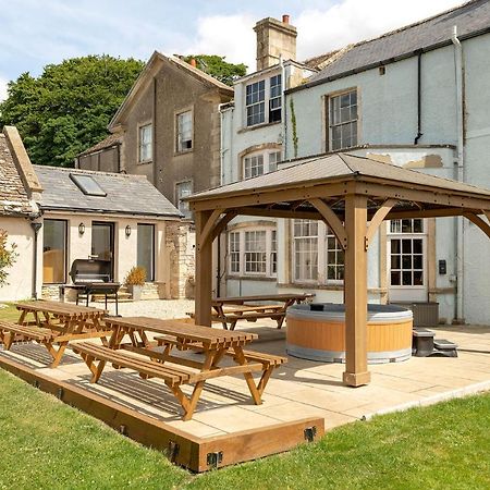 Cotswold Manor House - Country House Retreat With Hot Tub, Ideal For Large Groups Petty France Экстерьер фото