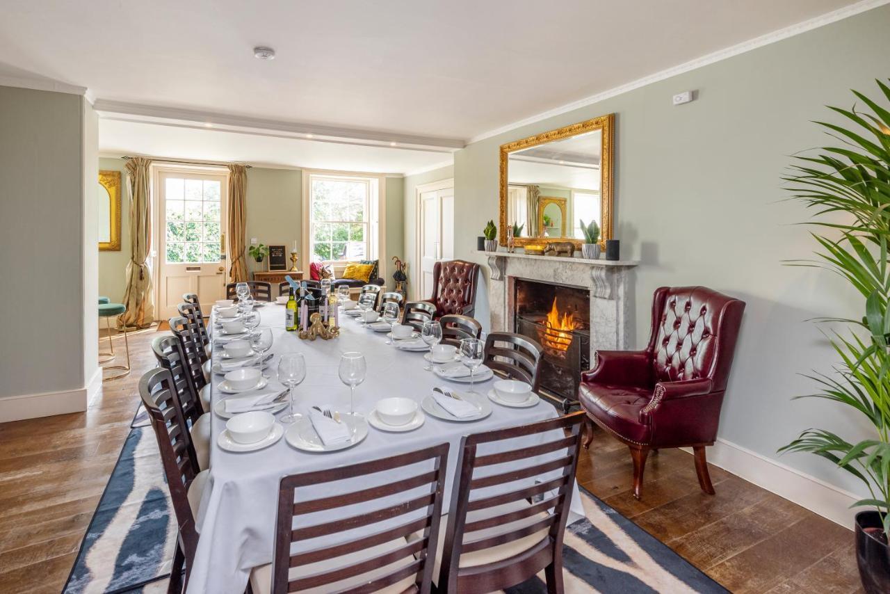 Cotswold Manor House - Country House Retreat With Hot Tub, Ideal For Large Groups Petty France Экстерьер фото